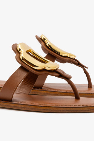 Margherita Thong Sandal In Caramel Leather