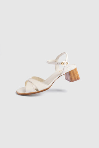 Roma Sandal Ivory Leather Womens - Shoes - Sandals Larroudé