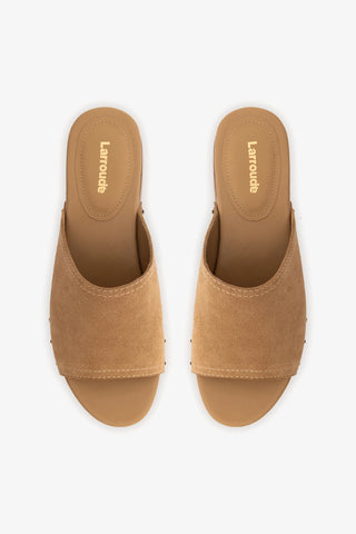 Willow Mule Peanut Suede Sandal Larroudé