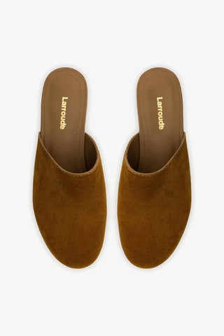 Miso Low Clog In Russet Suede Mule Larroudé