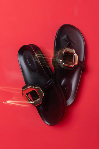 Margherita Sport Sandal Black Leather Flat - Sandal Larroudé