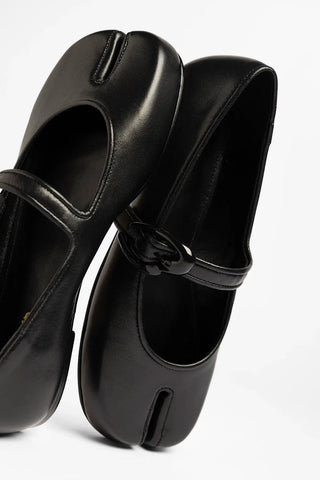 Verona Tabi Ballet Flat Black Leather Flat Larroudé