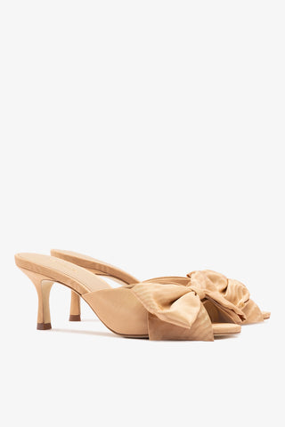 Elle Peep Toe Mule Macaroon Silk Mule Larroudé