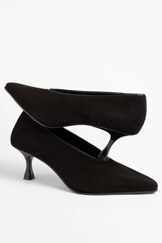 Cambon Pump Black Suede Pump Larroudé