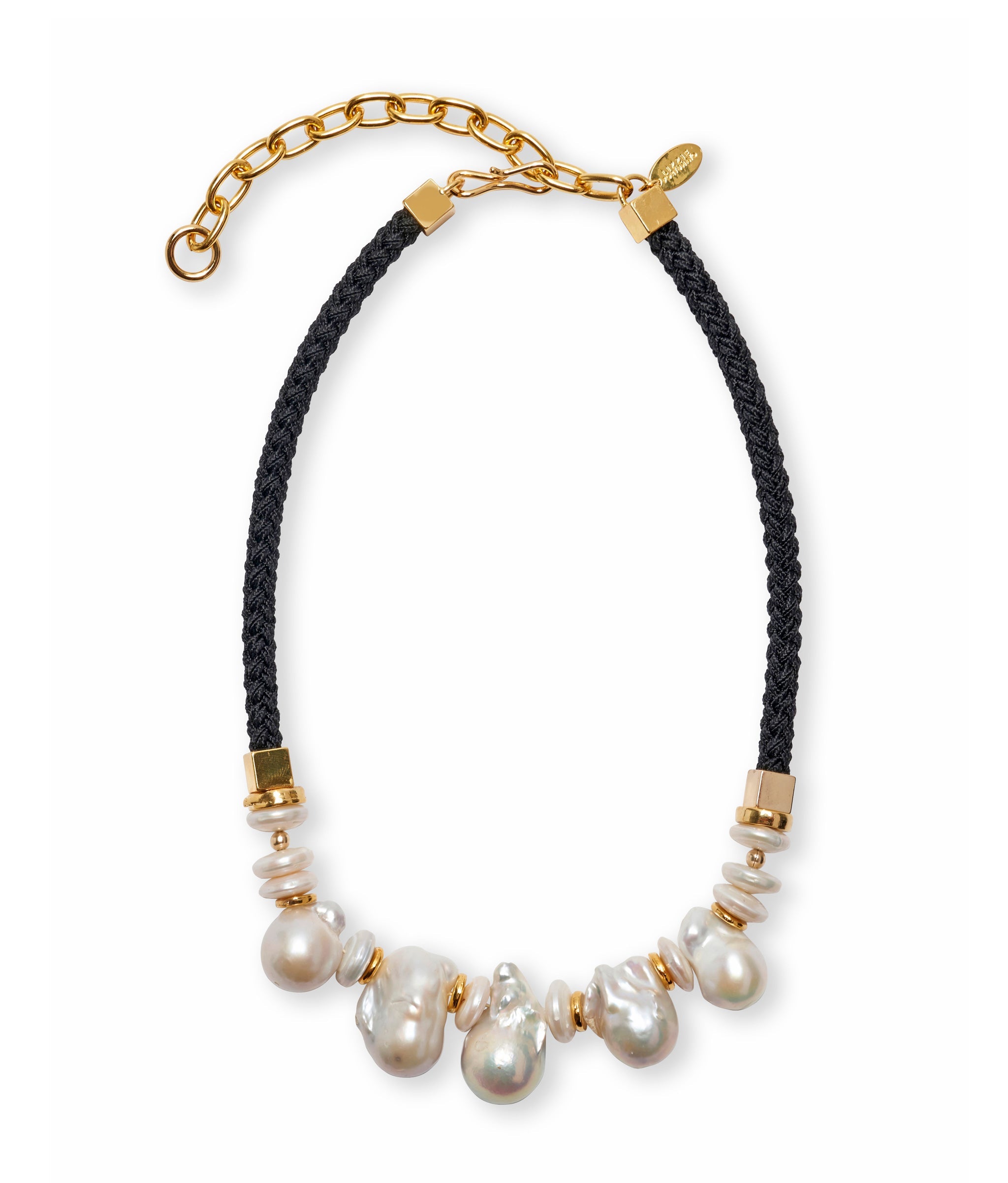 Plaza Pearl Collar