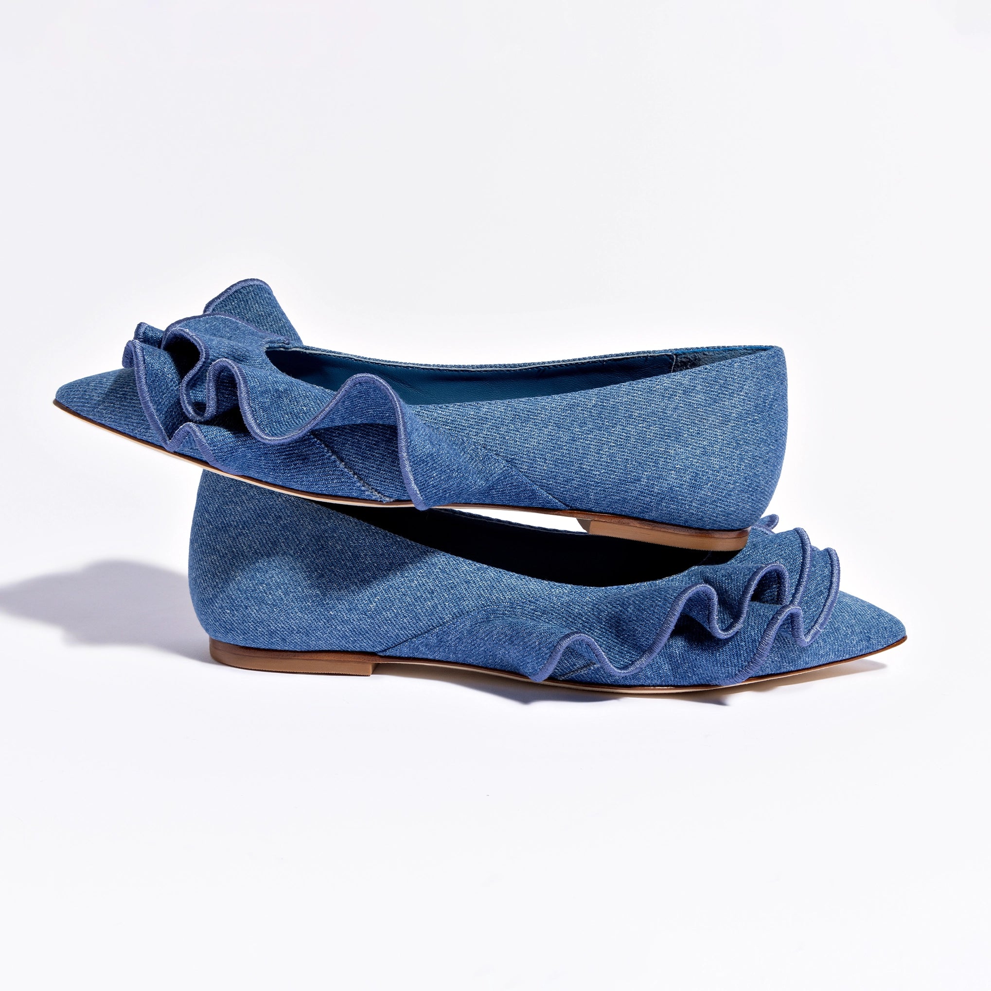 Zapatos planos con volantes Lee en denim azul