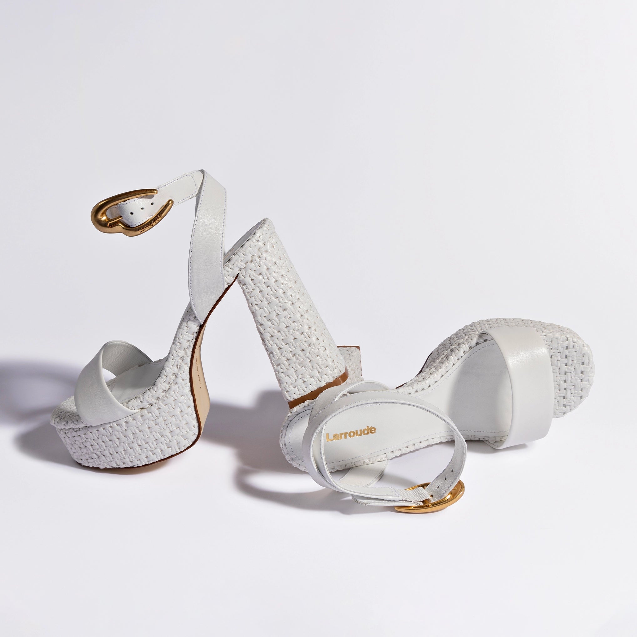 Dolly Verona Sandal In White Leather and White Raffia