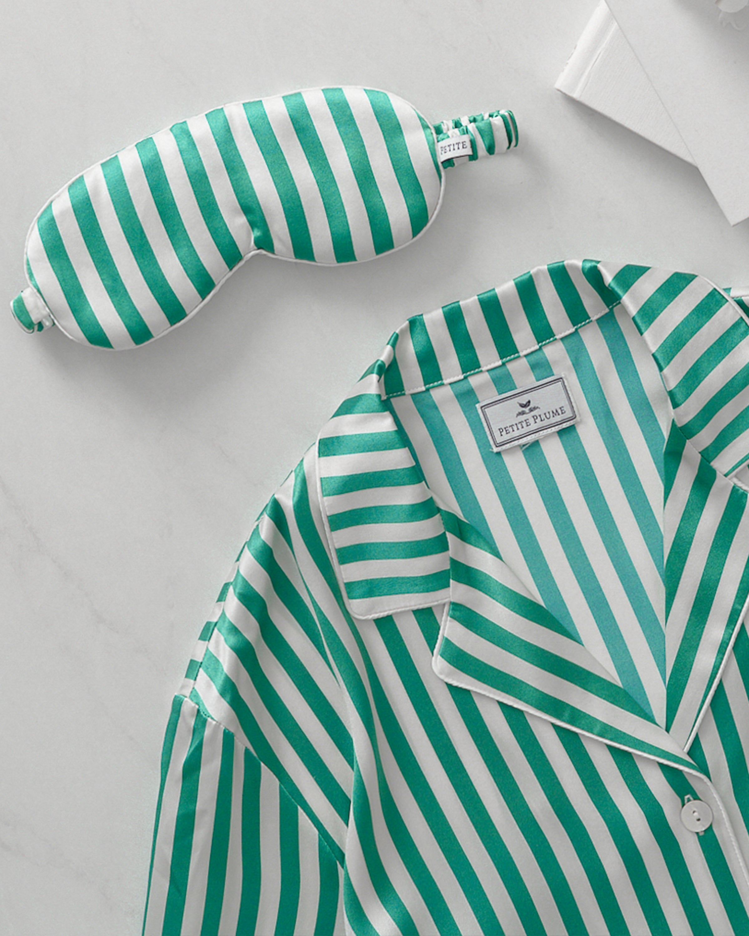 Conjunto de pijama de seda para mujer con rayas verdes