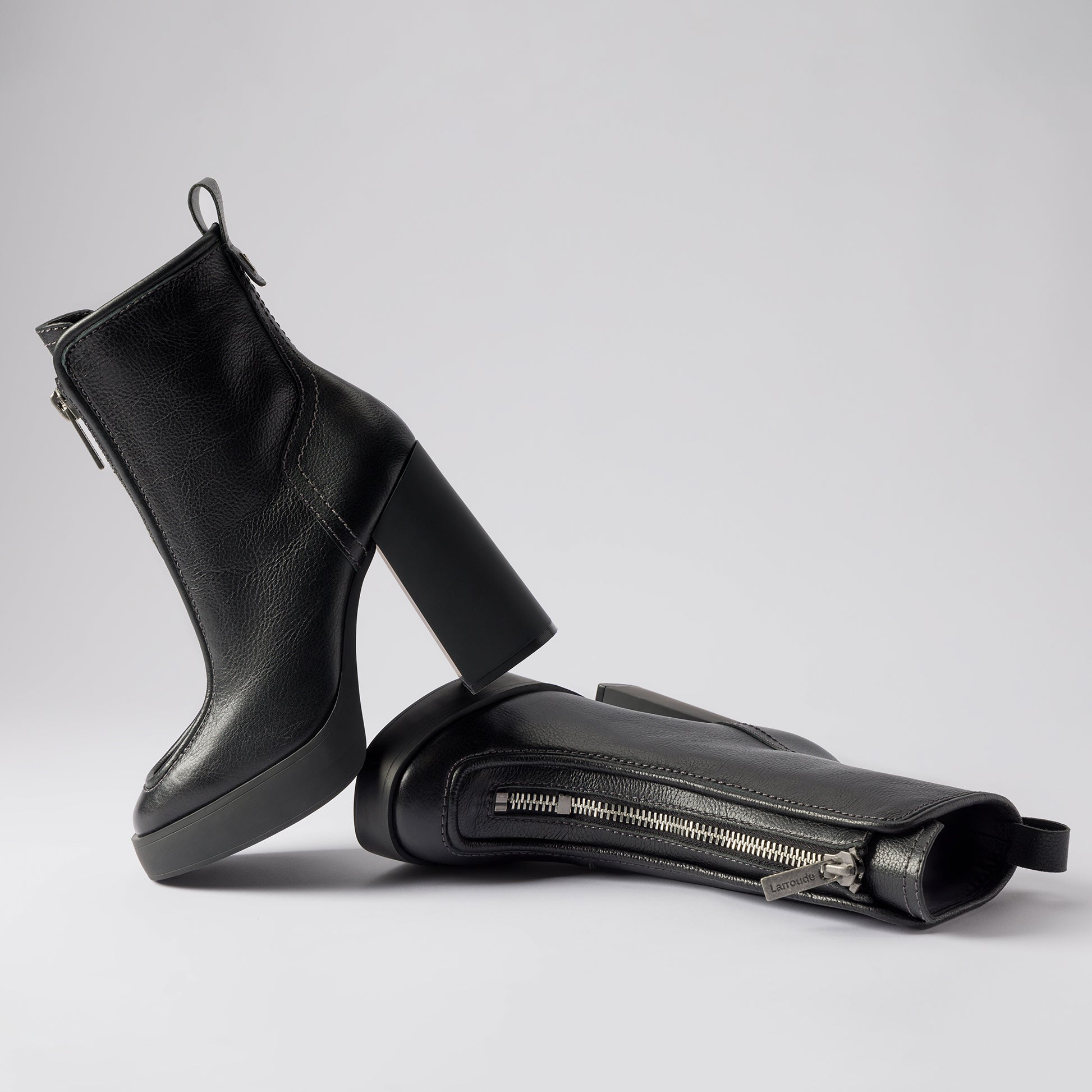 Nicole Hi Boot In Black Leather