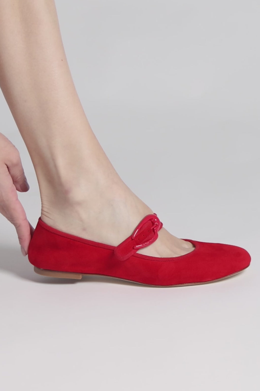 Verona Ballet Flat In Scarlet Suede Ballet Larroudé