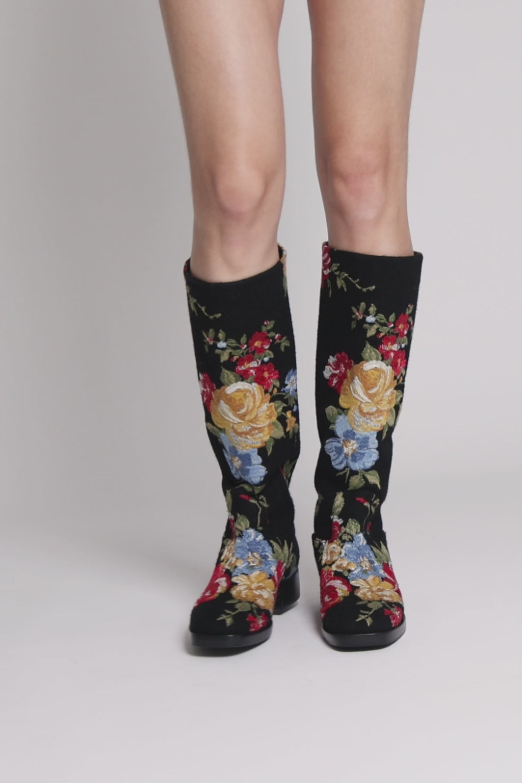 Larroudé x Markarian Flat Boot In Black Wool and Floral Embroidery